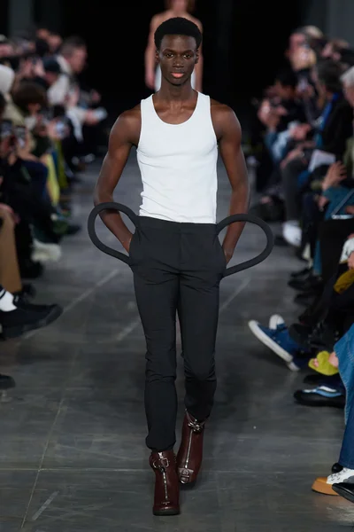 Look 36